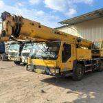 XCMG 25 Ton Truck Crane 2010 Model Good Condition Mobile Lifting Equipment Ready for Export Heavy Construction Machine