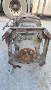 Second Hand QJ S6-160 Transmission Assembly – 6 Gears Manual Gearbox for Chinese Bus Repair & Maintenance
