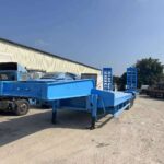 For Heavy Duty Lowboy Semi Trailer Three Axles With Ramps Used Lowbed Trailer for Excavator Loader Transport