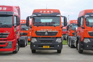 Used HOWO TX7 480HP 6×4 LNG Tractor Truck – Heavy Duty Natural Gas Truck Head for Sale